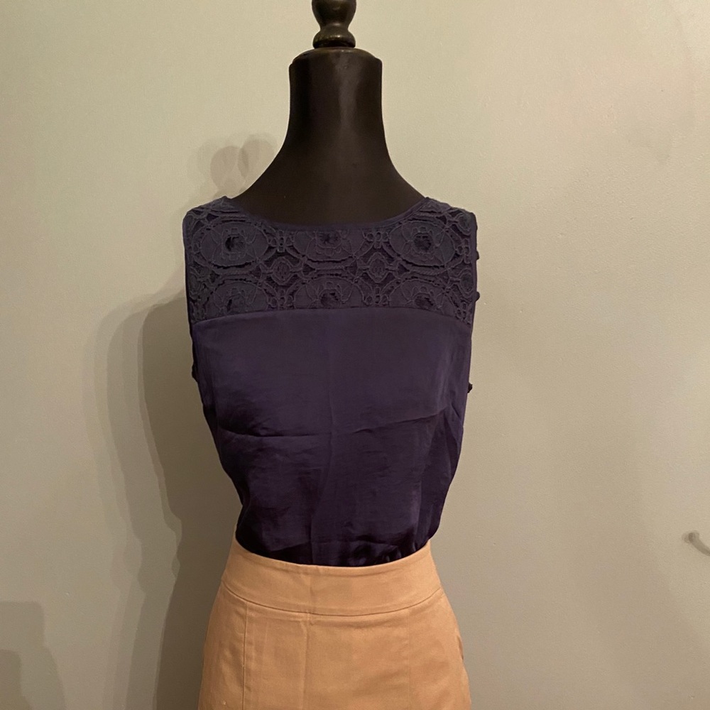 BANANA REPUBLIC Blue Sleeveless Lace detail Top